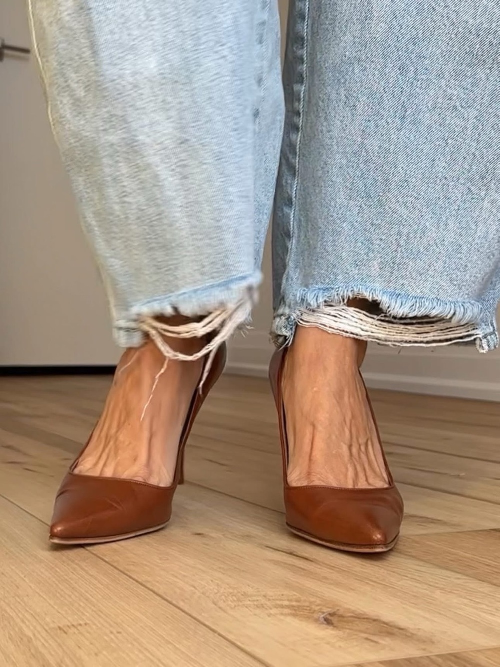 Manolo Blahnik Alex Cognac Leather Flared Heels Pumps
